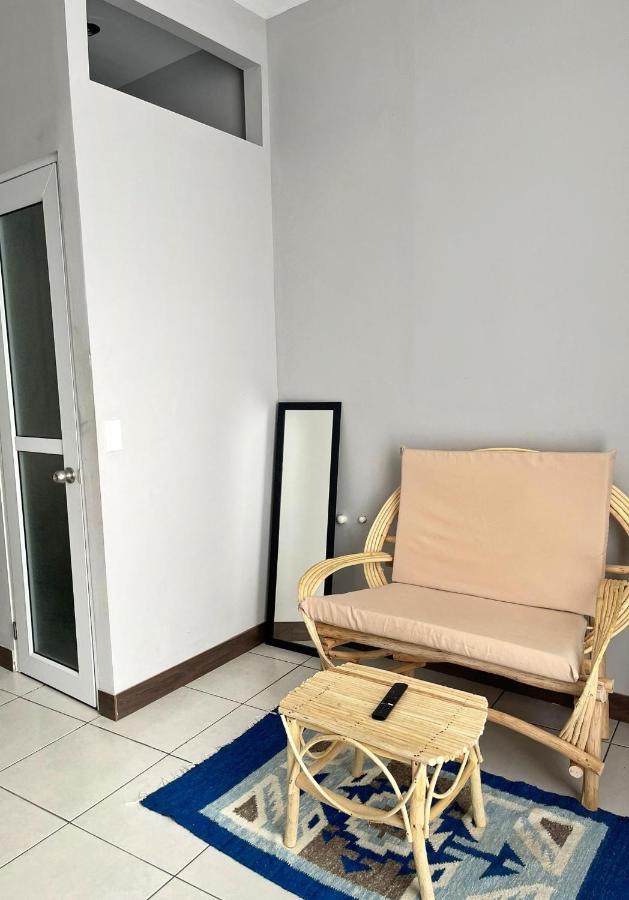 Habitacion Privada Lamat I San Pedro La Laguna Bagian luar foto