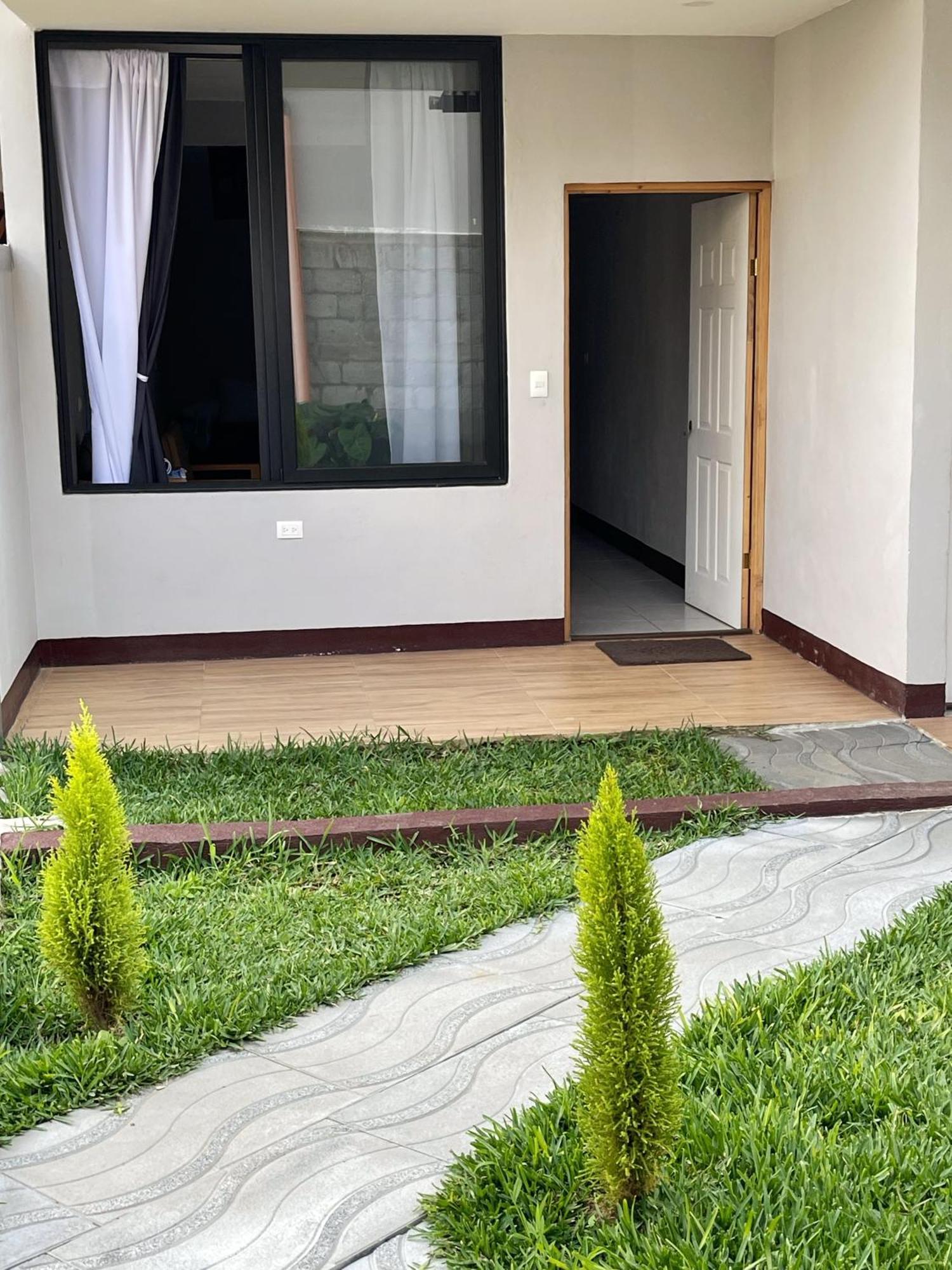 Habitacion Privada Lamat I San Pedro La Laguna Bagian luar foto